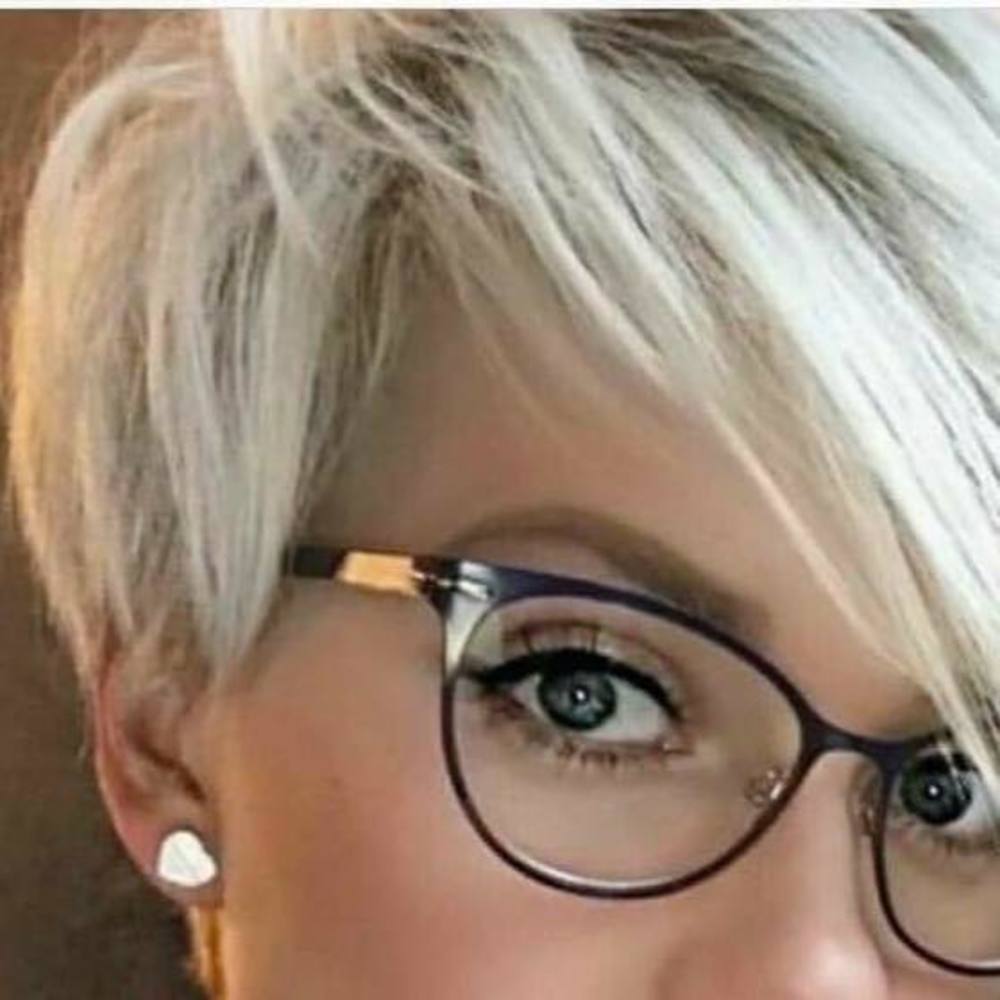 Meet your Posher, Bella